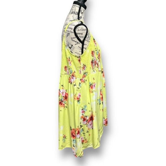 Torrid 2X Lime Green Floral Tank Top Smocked Babydoll Cami Boho Challis Summer - Picture 3 of 9